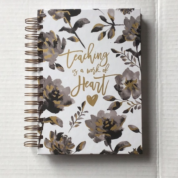 5 Teacher Gifts Tote,Journal, Sheets, 2 Pads - Picture 4 of 6